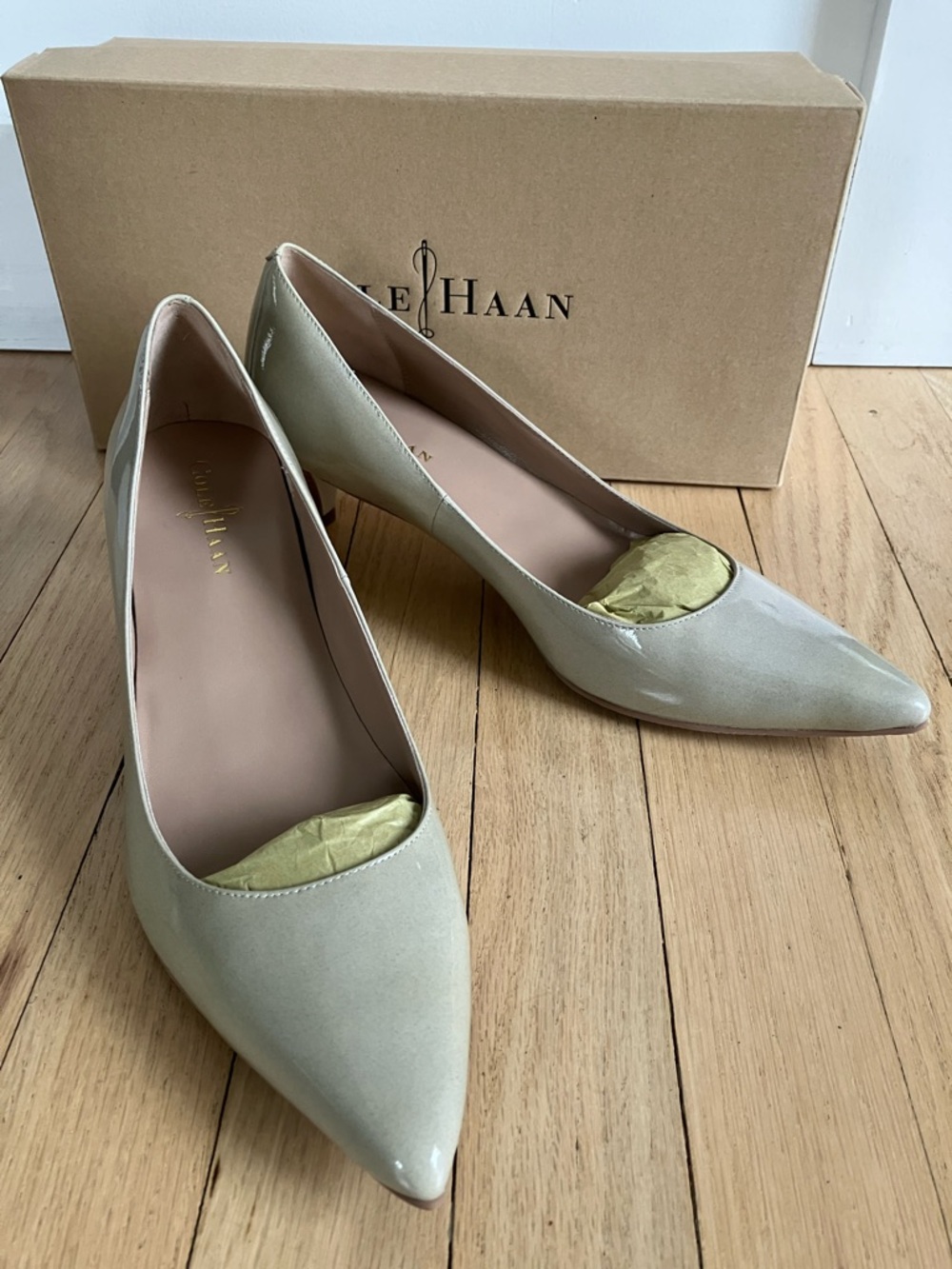 NEW COLE HAAN NIKE AIR JULIANA green/grey/beige pumps 9